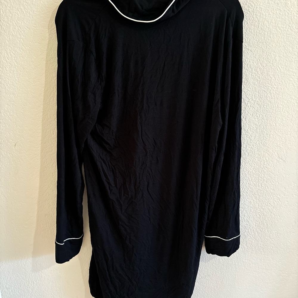 Kindred Bravely Black Robe with White Piping - Picture 2 of 3